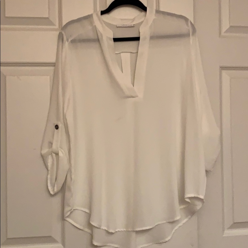 LUSH White Roll-up sleeve blouse